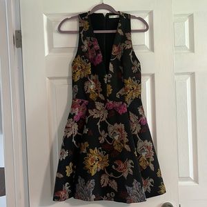 Razorback dress